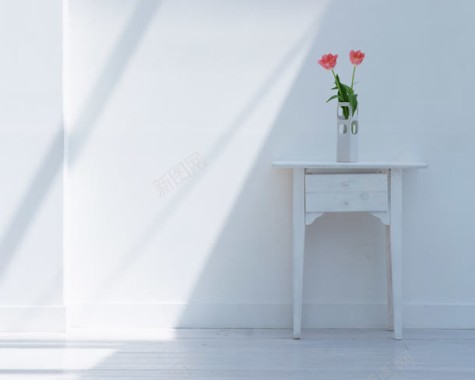 家居白色家居桌子花朵装饰背景