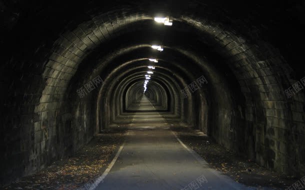 昏暗的隧道海报背景jpg设计背景_新图网 https://ixintu.com 昏暗 海报 背景 隧道