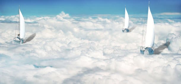 浓云密布的天空商务帆船背景摄影图片