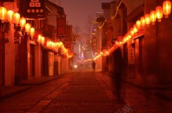 古典街道中国风红色古典街道高清图片