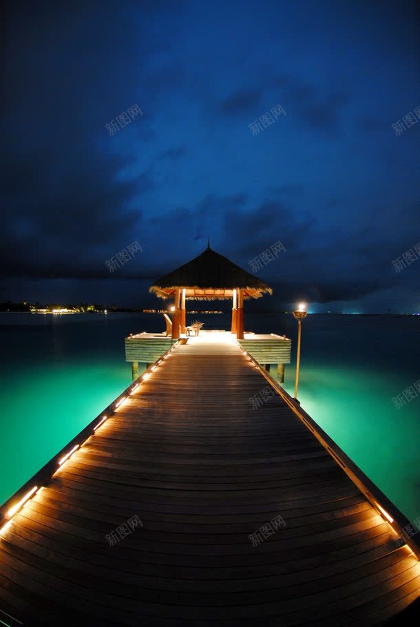星空物语马尔代夫海滩夜景jpg设计背景_新图网 https://ixintu.com 夜景 星空 海滩 马尔代夫
