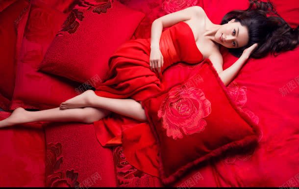 红色床上用品壁纸jpg设计背景_新图网 https://ixintu.com 壁纸 用品 红色
