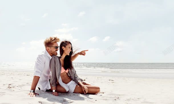 创意合成白色的沙滩情侣jpg设计背景_新图网 https://ixintu.com 创意 合成 情侣 沙滩 白色