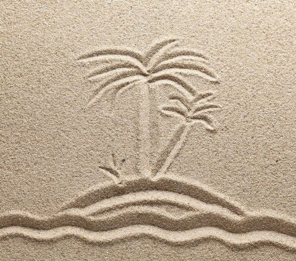 沙子上画的椰子树jpg设计背景_新图网 https://ixintu.com 其它类别 图片素材 椰子树 水纹 沙子 沙子上画的椰子树图片 沙子上画的椰子树图片素材下载 沙滩 海水 海滩 背景花边