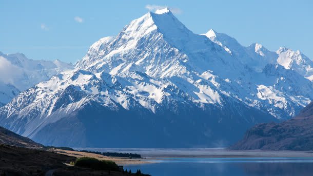 湖边雪山海报背景jpg设计背景_新图网 https://ixintu.com 海报 湖边 背景 雪山