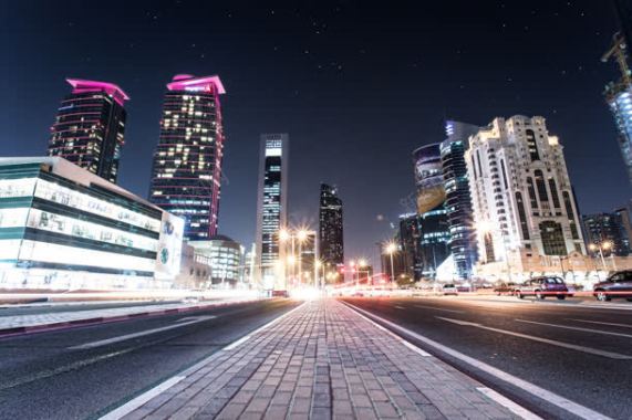 梨片城市都市夜晚马路背景片背景