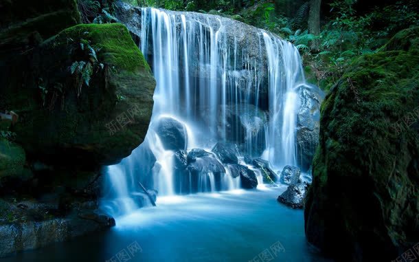 湛蓝湖水瀑布高山流水jpg设计背景_新图网 https://ixintu.com 湖水 湛蓝 瀑布 高山流水