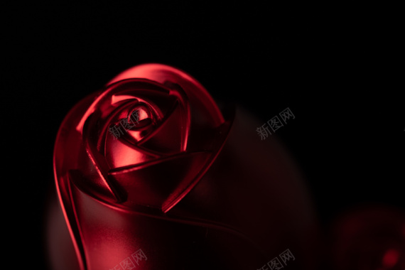 黑色红金属玫瑰背景