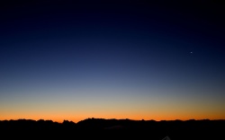 黄昏天空夕阳黄昏背景高清图片