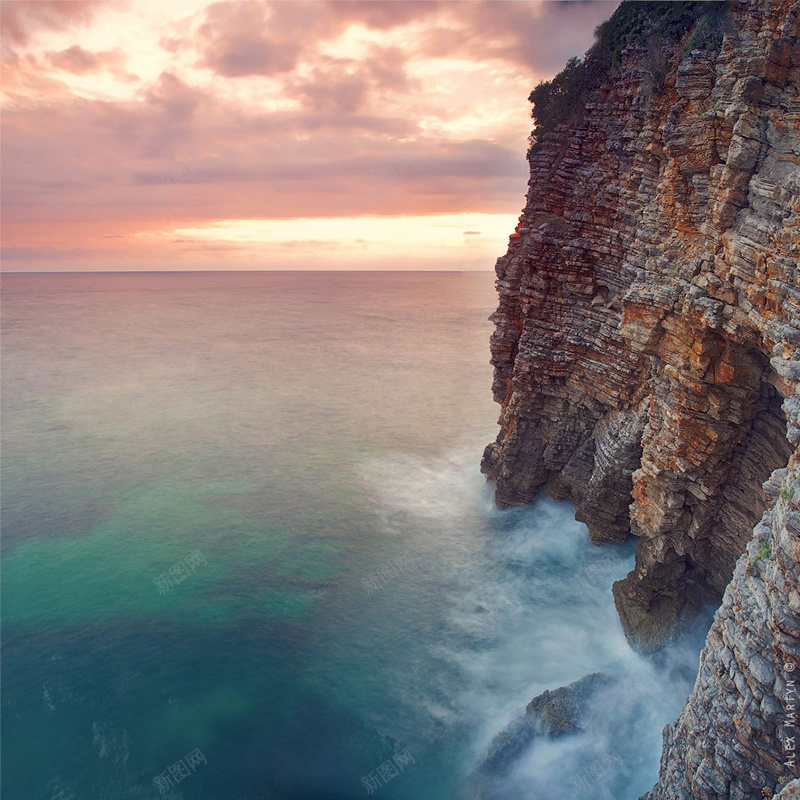 海边的悬崖psd_新图网 https://ixintu.com 主图 大海悬崖高山日落 摄影 风景