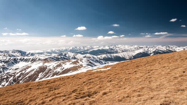 黄土高原下的雪山jpg设计背景_新图网 https://ixintu.com 雪山 高原 黄土