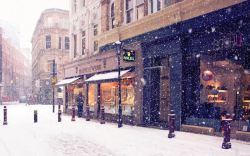 英国街道下雪的英国街道海报背景高清图片