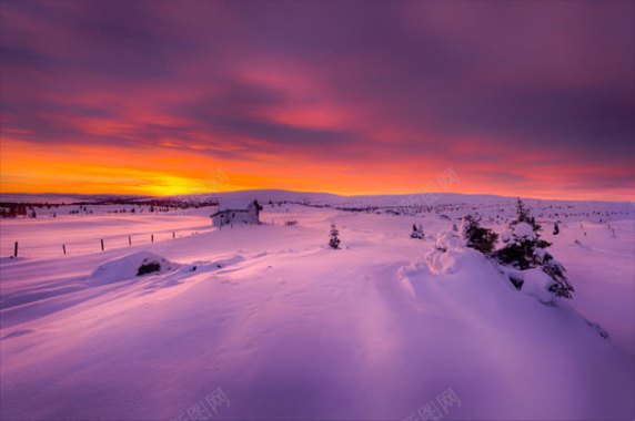 天有异象雪景覆盖背景