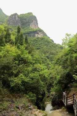 上洋村三峡奇潭自然景观高清图片