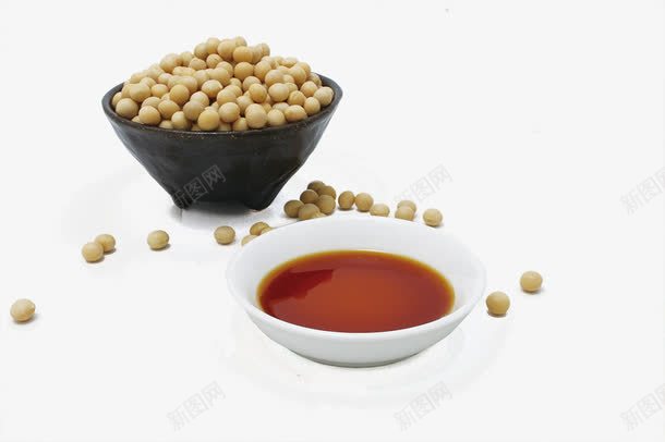 黄豆和酱油png免抠素材_新图网 https://ixintu.com 美食 辅料 酱油 黄豆