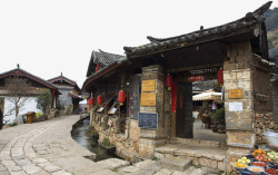 丽江束河古镇古老的建筑物高清图片