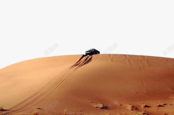 沙漠中的越野车png免抠素材_新图网 https://ixintu.com 地面 尘土 沙尘 沙漠 背景装饰