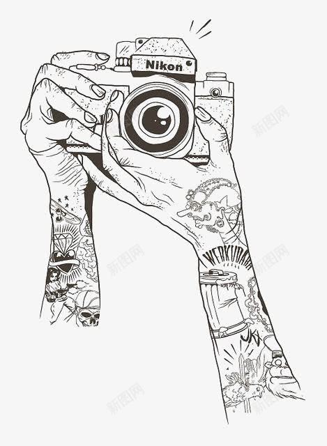 手拿相机png免抠素材_新图网 https://ixintu.com 手持照相机 手绘相机 纹身 花臂
