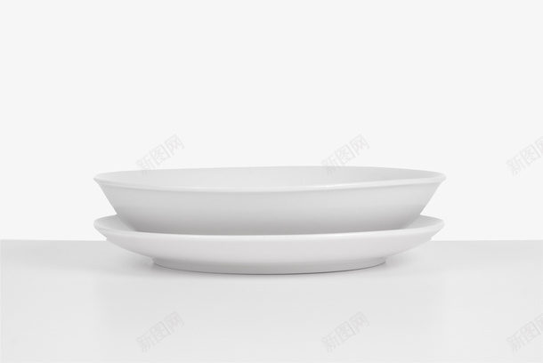 白色几何瓷器盘子png免抠素材_新图网 https://ixintu.com 一叠盘子 几何 堆叠 瓷器 白色 盘子 碗碟 餐具 餐盘