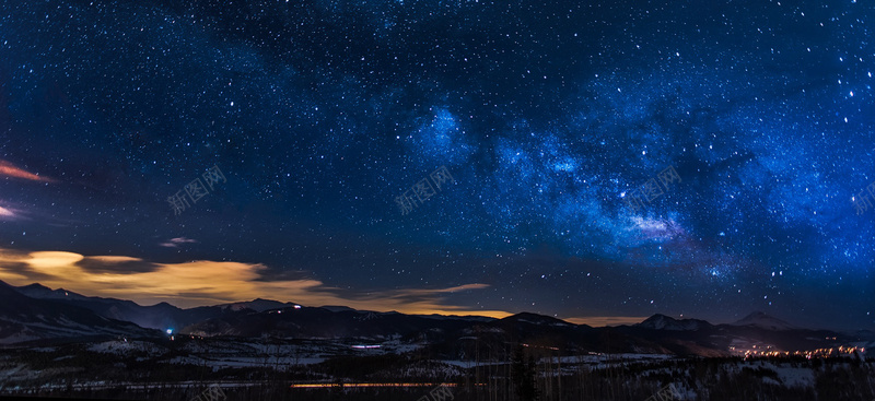 蓝色梦幻星空科技bannerjpg设计背景_新图网 https://ixintu.com 夜景 星空 梦幻 梦想 科技banner 群山 蓝色 蓝色天空