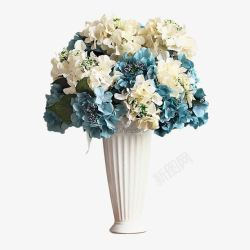 陶瓷花瓶里的蓝白花素材