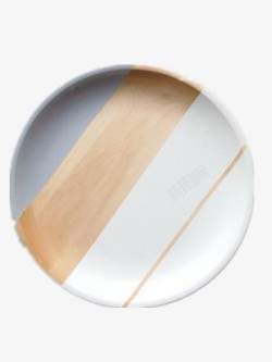 木质家具条纹盘子高清图片