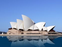 外国建筑物悉尼大剧院倒影外国建筑物高清图片