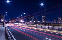 欧洲宫殿夜景欧洲城市道路夜景高清图片