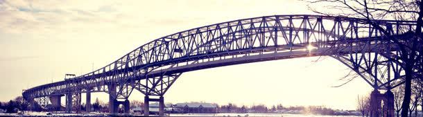 欧美铁桥banner创意jpg设计背景_新图网 https://ixintu.com 城市 广告 建筑群 海洋 街道 高大上