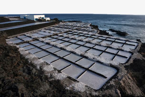 海边盐田png免抠素材_新图网 https://ixintu.com 大海 晶体 海盐 盐巴 盐晶 盐田