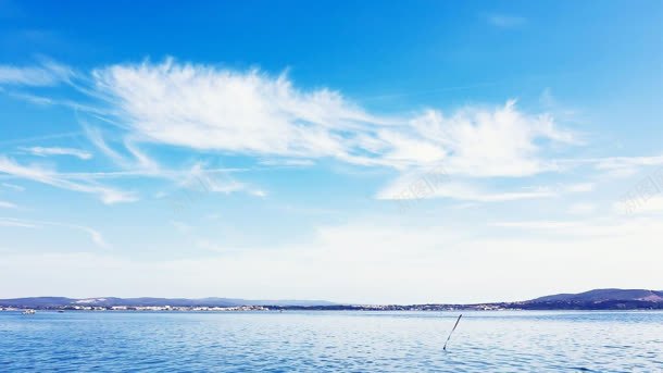 蓝色海面海岸海报背景背景