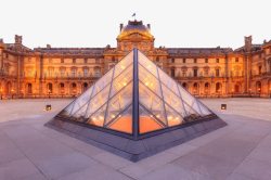 卢浮宫金字塔辉煌大气建筑巴黎卢浮宫图高清图片