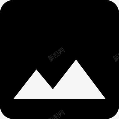 山脉在黑色背景上的图标图标