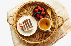 竹篮子设计一杯茶草莓高清图片