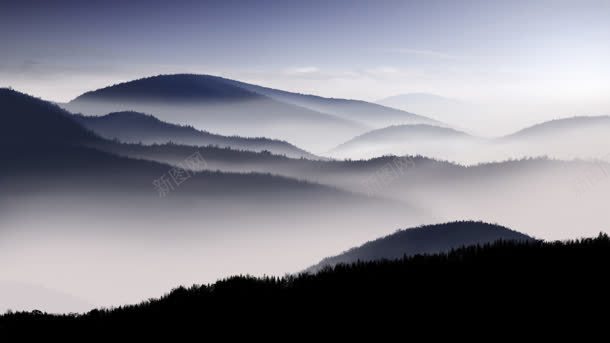 黑色山峦起伏云雾jpg设计背景_新图网 https://ixintu.com 云雾 山峦 起伏 黑色