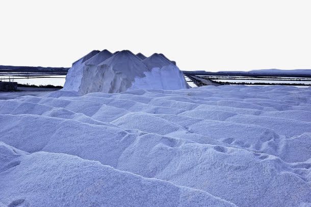 海边盐山png免抠素材_新图网 https://ixintu.com 大海 晶体 海盐 白色 盐山 盐晶 颗粒