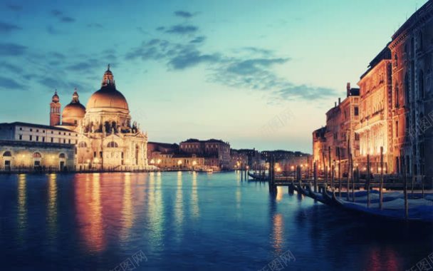 夜幕下的水上威尼斯海报背景背景