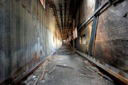 废弃的房屋废旧的工场高清图片