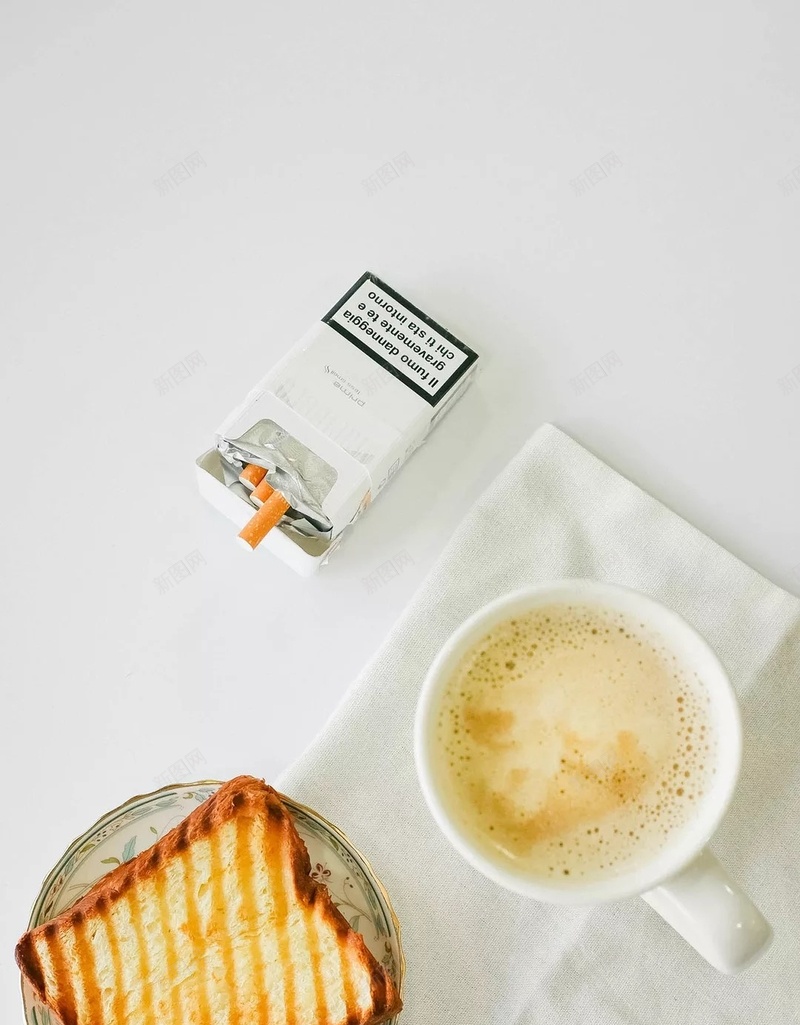 早餐面包咖啡香烟H5背景jpg设计背景_新图网 https://ixintu.com H5背景 咖啡 文艺 早餐 烤面包 生活 白色 香烟