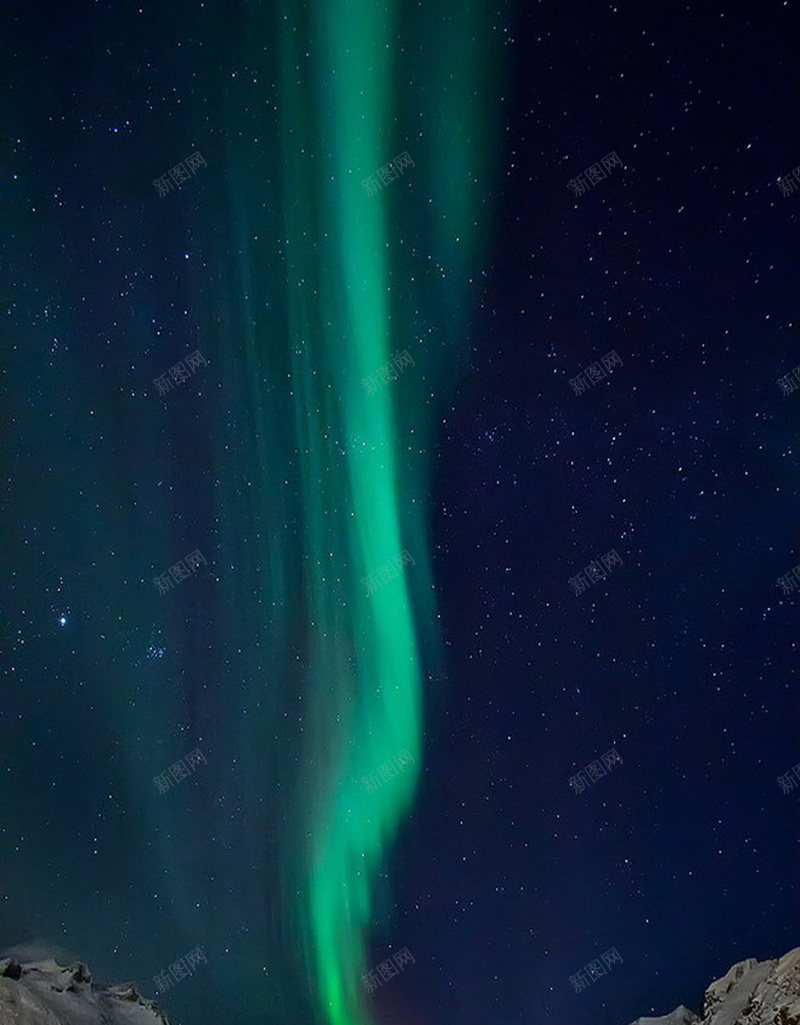 北极光摄影H5摄影jpg_新图网 https://ixintu.com 北极光 夜晚 幸福 摄影 星空 绿色 远山 风景