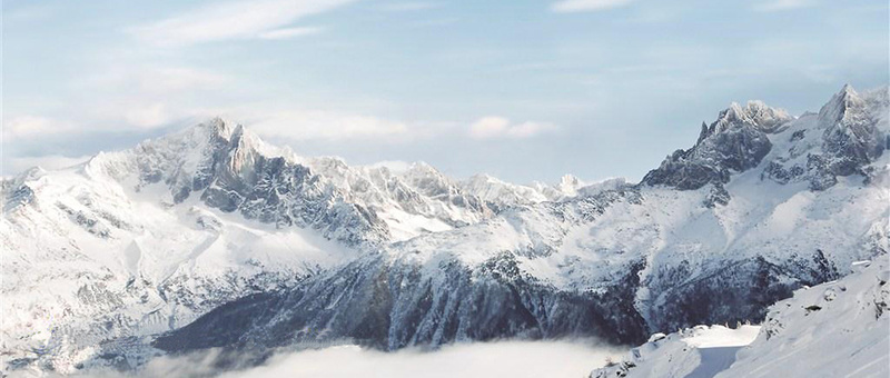 高原雪山背景图jpg设计背景_新图网 https://ixintu.com 大气 广阔 海报banner 雪山 高原