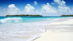 宁静的海滩蓝天白云宁静海滩高清图片