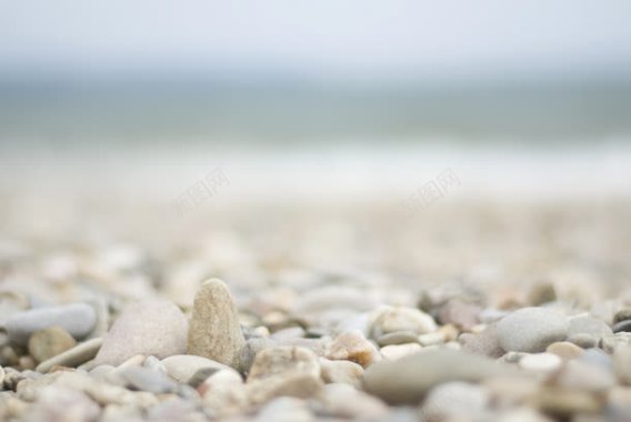 小清新海边石头壁纸背景