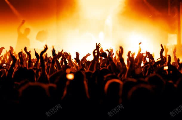 欢呼的人群jpg设计背景_新图网 https://ixintu.com 其它类别 图片素材 欢呼的人群 欢呼的人群图片 欢呼的人群图片素材下载 狂欢的人群 聚光灯 背景花边 舞台灯光 舞台背景