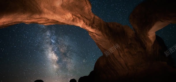 岩石星空背景背景