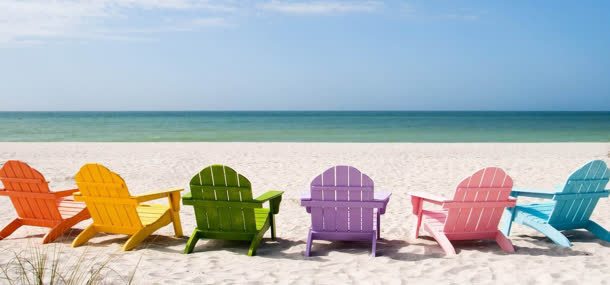沙滩上的椅子背景