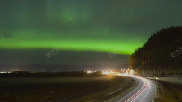 室外马路北极光绿色超漂亮摄影摄影图片