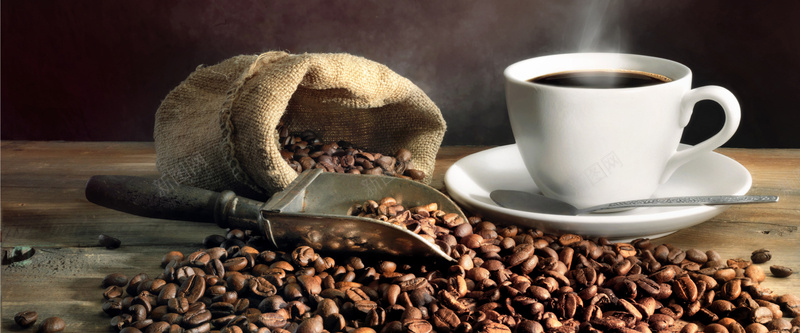 美味的咖啡和咖啡豆背景
