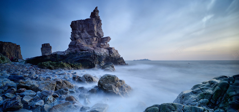 海边岩石背景图jpg_新图网 https://ixintu.com 岩石 摄影 海报banner 海浪 海滩 风景 黄昏