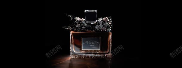 黑底正方形香水瓶jpg设计背景_新图网 https://ixintu.com 正方形 素材 香水